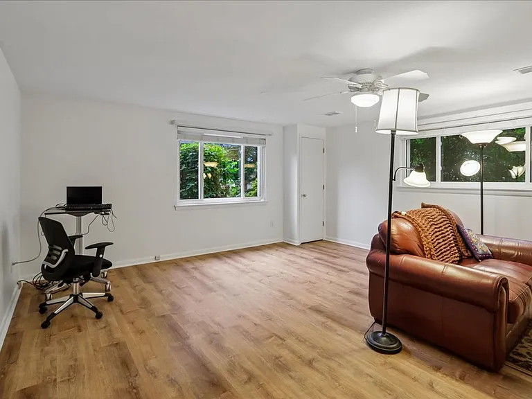 1703 Tilton Dr — Photo 24