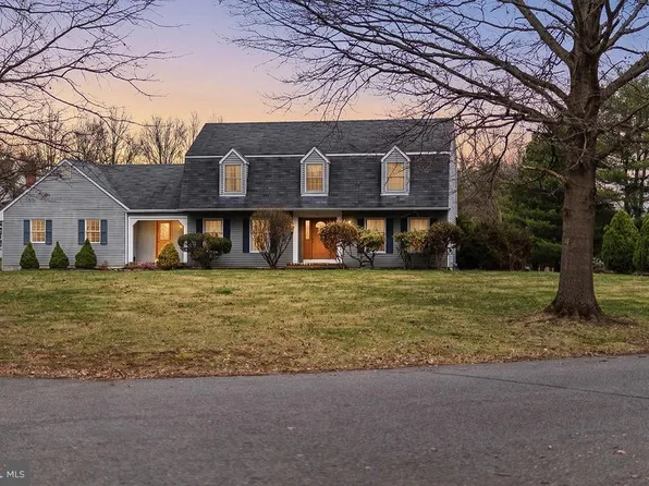 26 Westminster Ct, Princeton Junction, NJ 08550