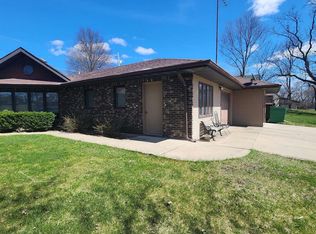 2104 Burlington Rd, Oskaloosa, IA 52577