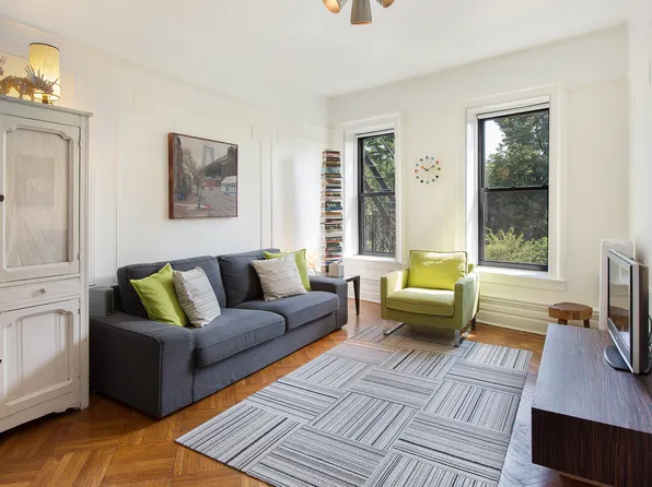 147 Prospect Park SW APT 11, Brooklyn, NY 11218