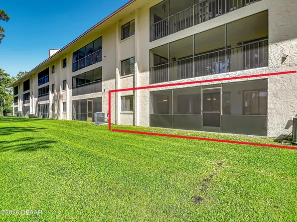 275 Indigo Dr Unit 105, Daytona Beach, FL 32114