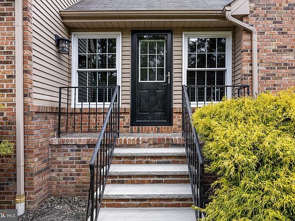 4th image of 1579 Hainesport Mount Laurel Rd