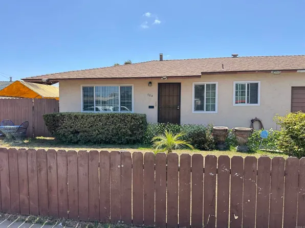 702-4 Oaklawn Ave, Chula Vista, CA 91910