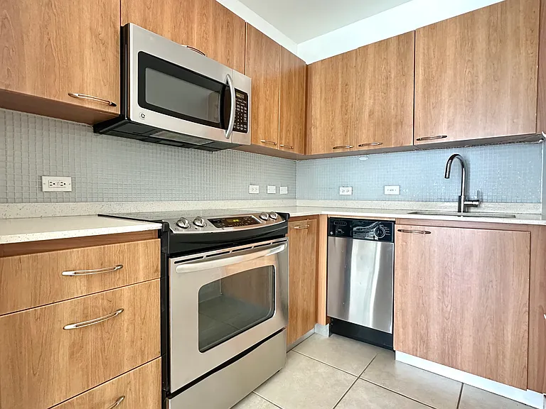 1511 Ponce De Leon Ave #532 — Photo 7