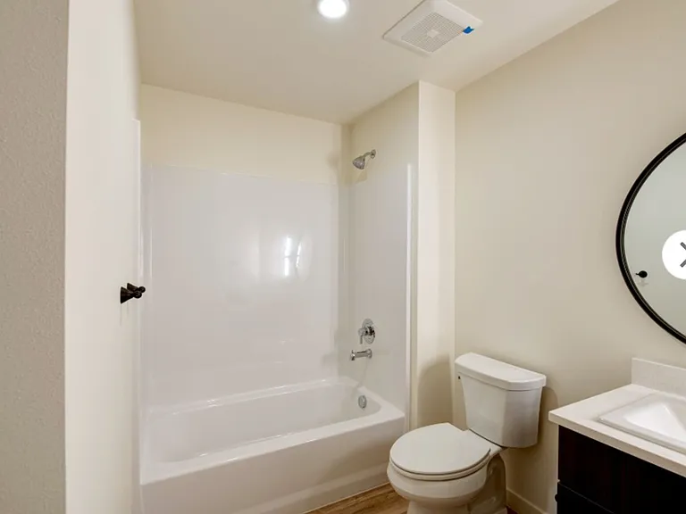 North Hill Millennium 1 — Photo 16