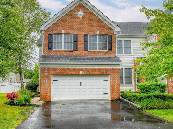 87 Demarest Drive, Manalapan, NJ 07726
