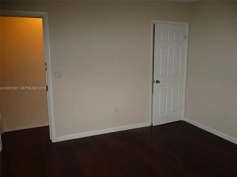 1949 Taylor St #9 — Photo 18