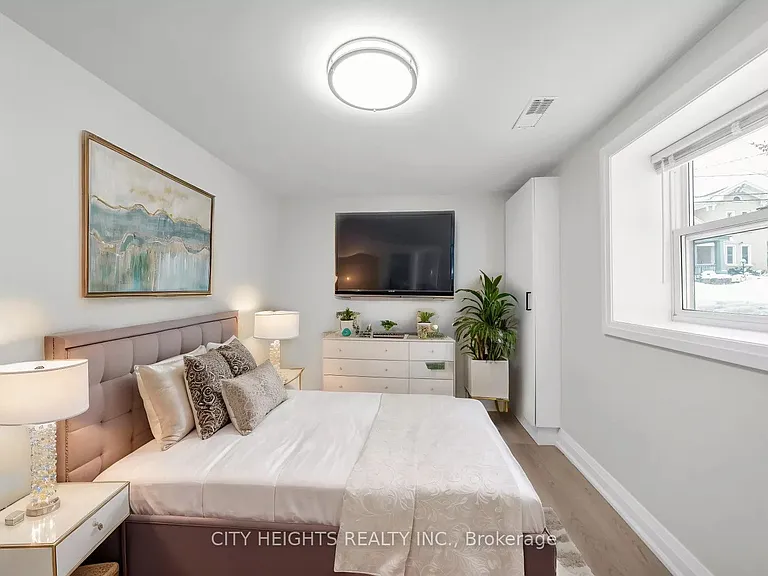 124 Church St #2 — Photo 6