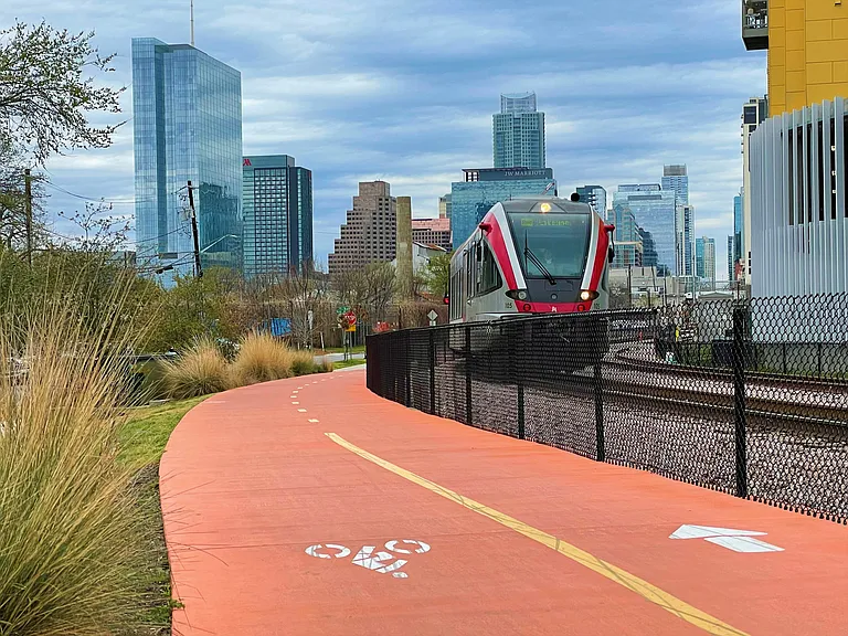 Bike path just one block away! 4 blocks to Whole Foods and Target. One block to Cosmic Saltillo