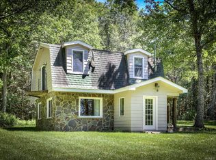 600 Hallock Rd, Barryville, NY 12719