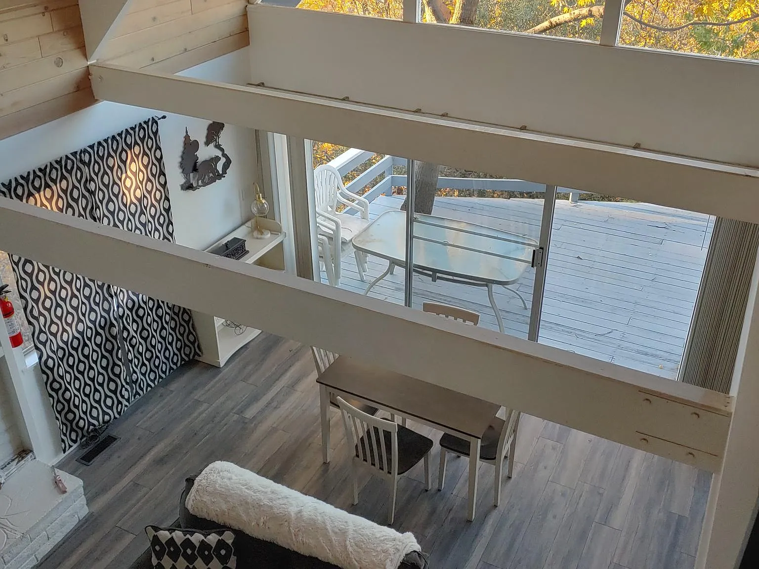 Sequoia Dr, Lake Arrowhead — Photo 3