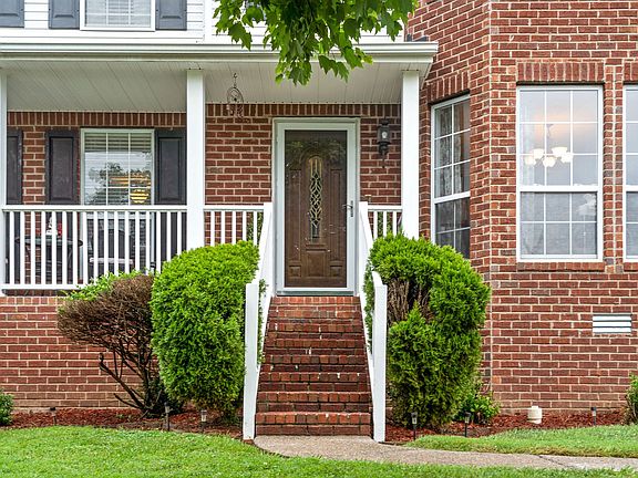 3rd image of 1252 Stanfield Ct