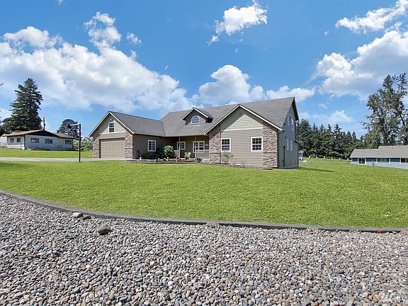 3rd image of 3815 52nd Street Ct E