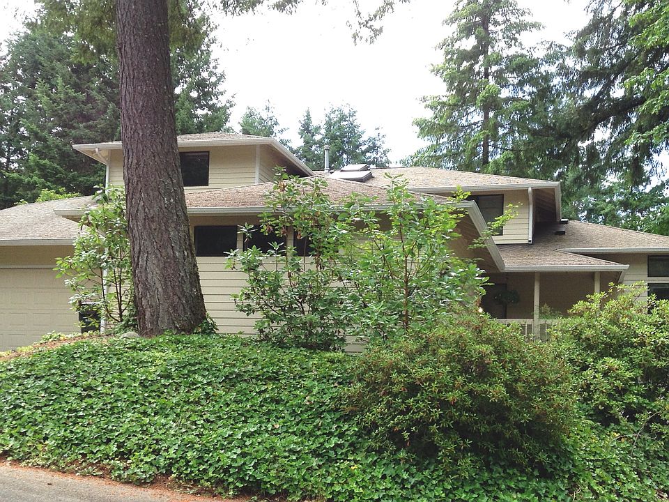 1st image of 2840 Fortner Dr SW