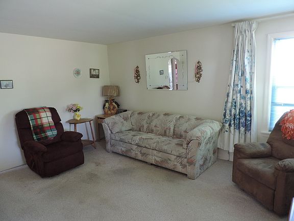 3rd image of 2636 Atlantic Ave