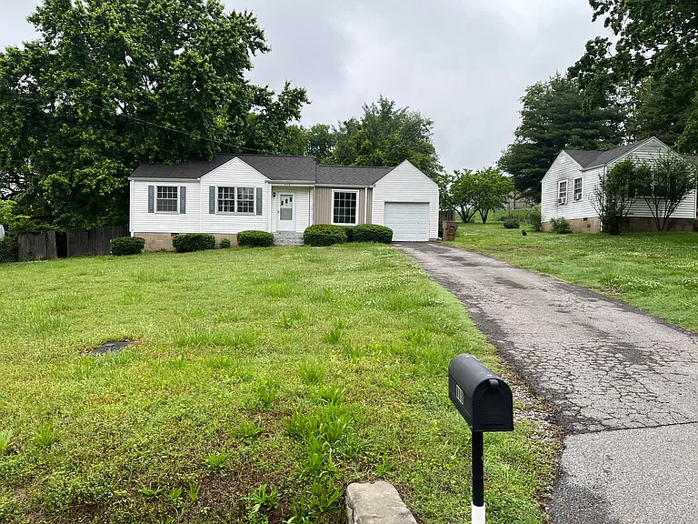 348 Woodycrest Ave — Photo 1
