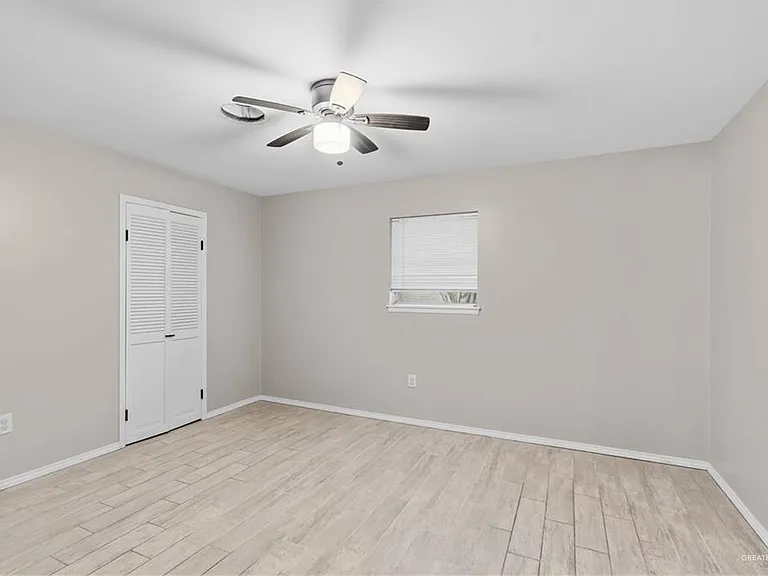 1111 Wisteria Ave — Photo 9