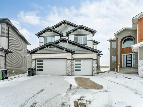 304 33rd Ave NW, Edmonton, AB T6T 2V8