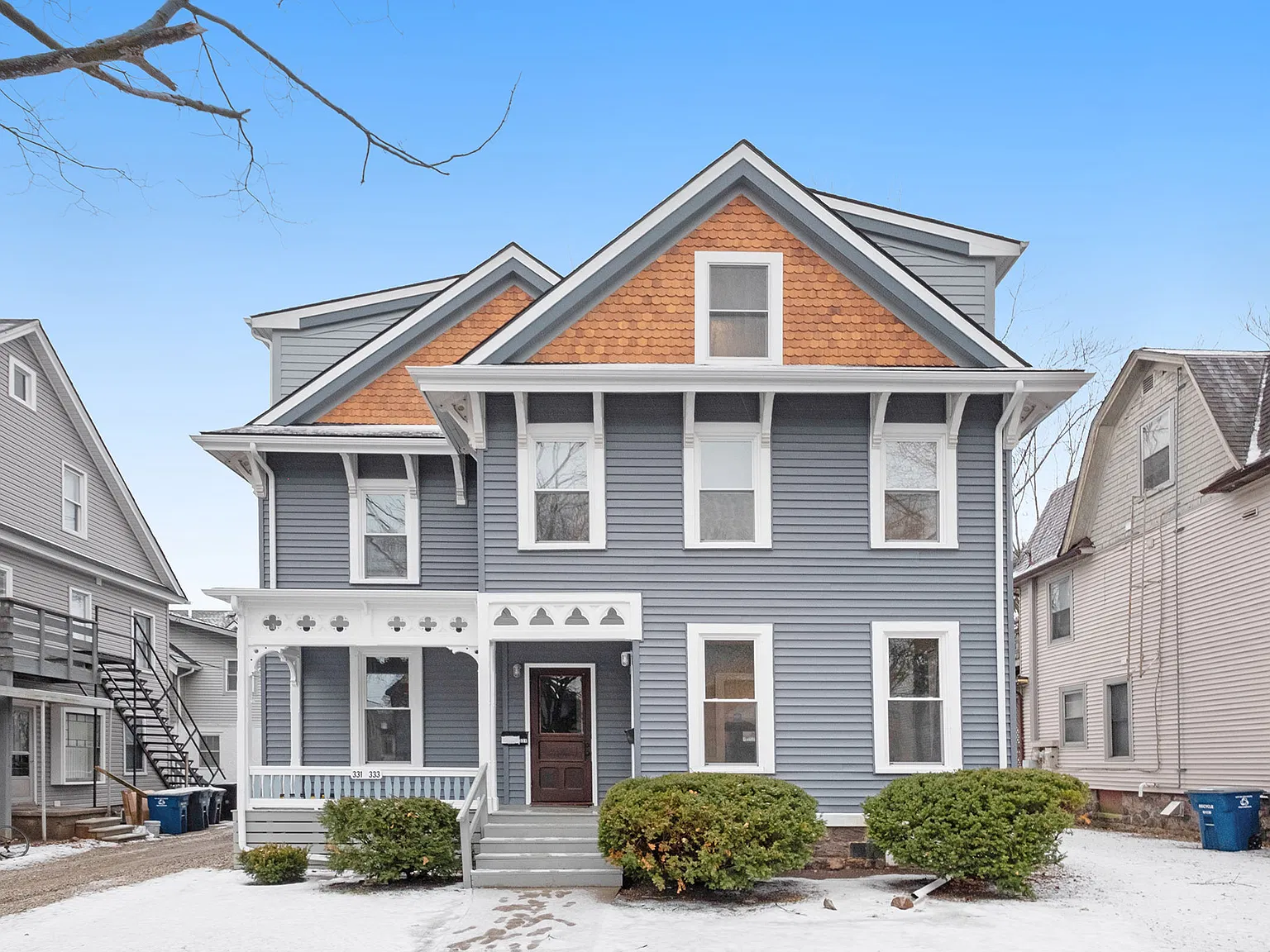 6 bed, $8,050 — Photo 1
