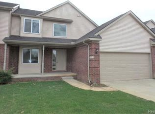 3479 Silver Stone Dr, Milford, MI 48380