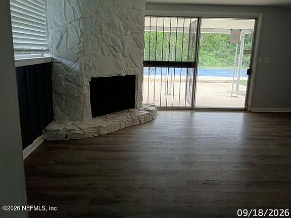 2nd image of 1401 ALETHA Drive