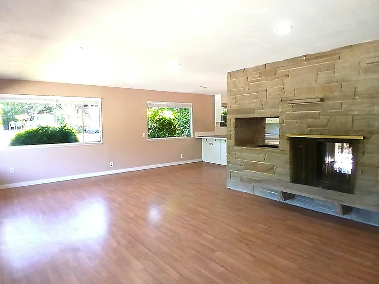 16545 Des Moines Memorial Dr S #CASA — Photo 2