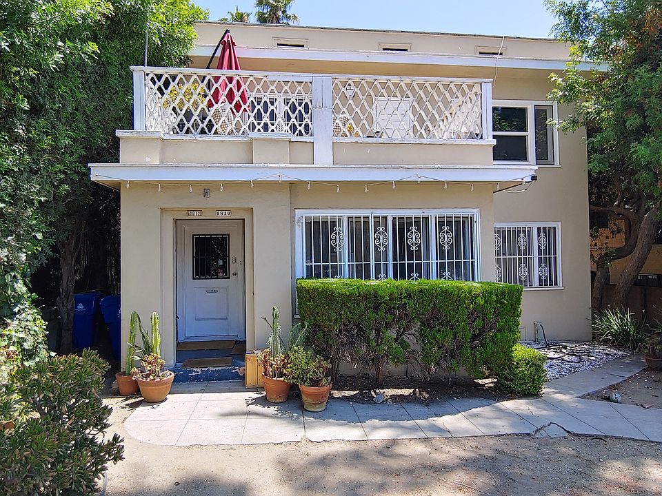 1st image of 1810 N La Brea Ave