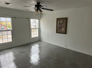 (Undisclosed Address), Clarence, NY 14031