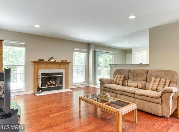 2nd image of 9606 Basilwood Dr