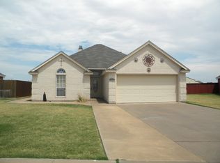 1113 Heritage Rd, Burkburnett, TX 76354