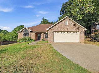 2575 Morse Dr, Conway, AR 72032