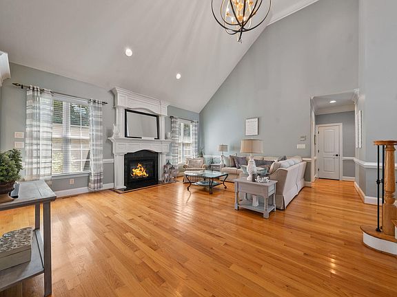 3rd image of 2908 Morning Ridge Ct