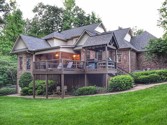 2nd image of 215 Cates Pond Ct