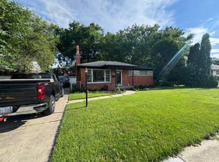 31417 Marquette St, Garden City, MI 48135