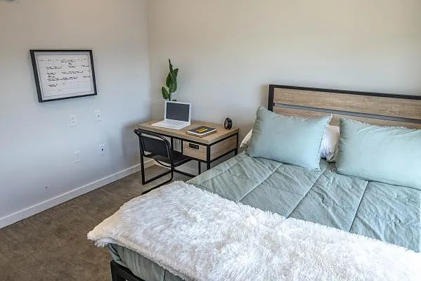 412 E Healey St #310 — Photo 13