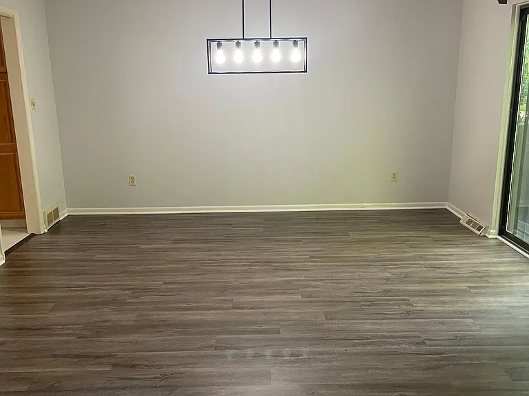9404 Sherman Ln — Photo 12