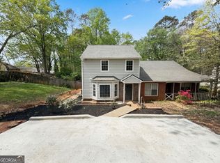 5073 Farm Valley Dr NE, Woodstock, GA