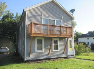 54 West St, Windsor, CT 06095