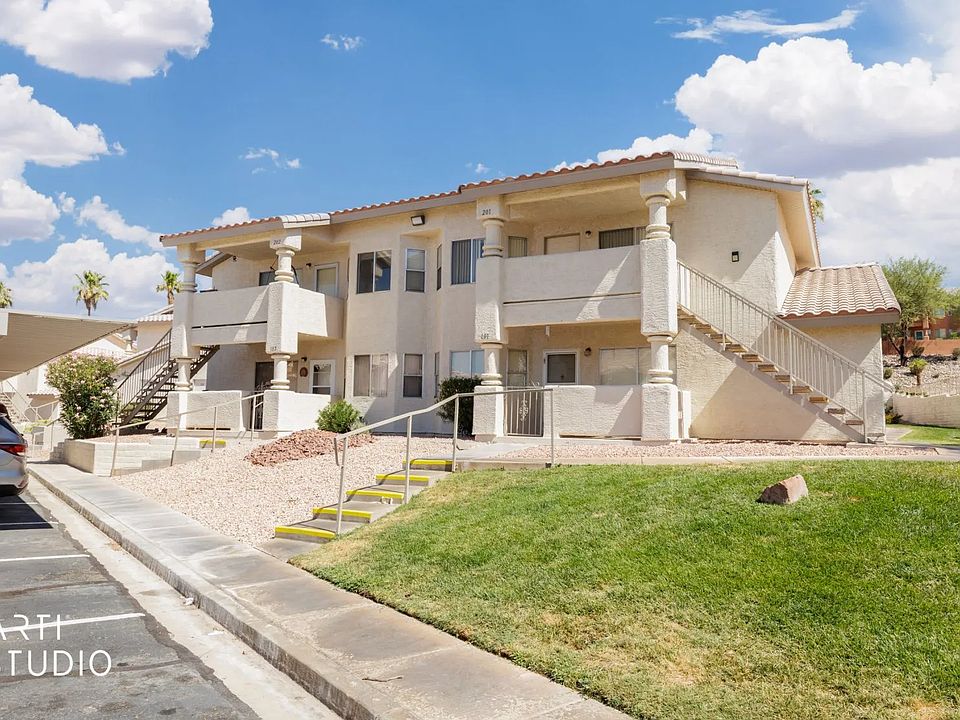1st image of 463 Mesa Blvd Unit 201
