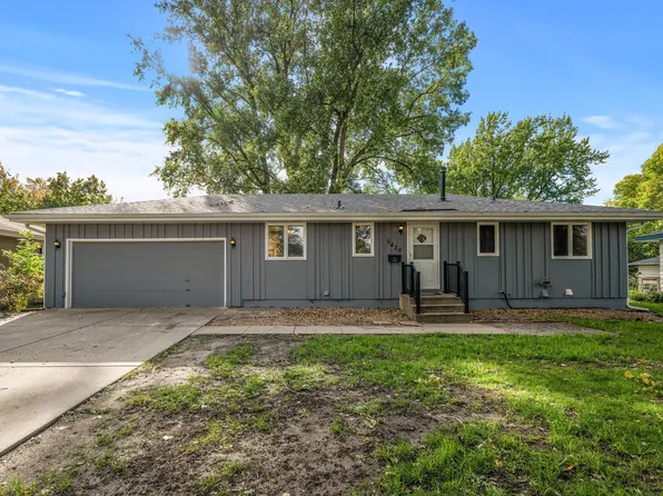 5420 Altura Rd NE, Fridley, MN 55421
