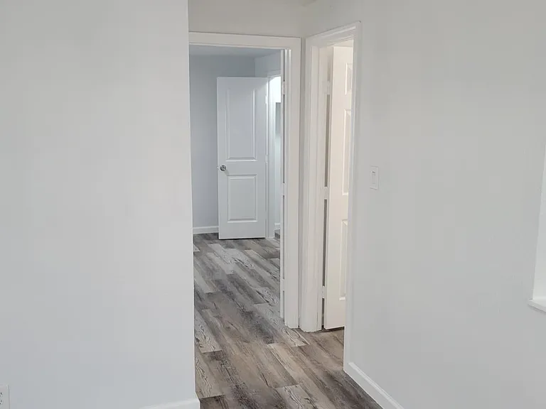 4525 Weaver Rd #15 — Photo 6