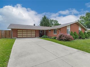 7042 Cliffstone Dr, Dayton, OH 45424