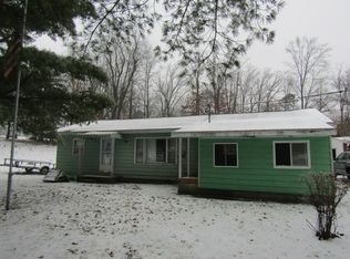 3237 Lansing St, Harrison, MI 48625