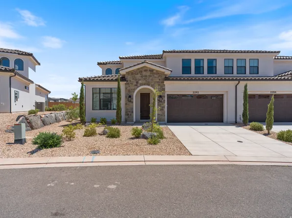 2292 E Arena Roja Dr, Washington, UT 84780