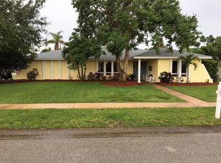 450 E Amherst Cir, Satellite Beach, FL 32937
