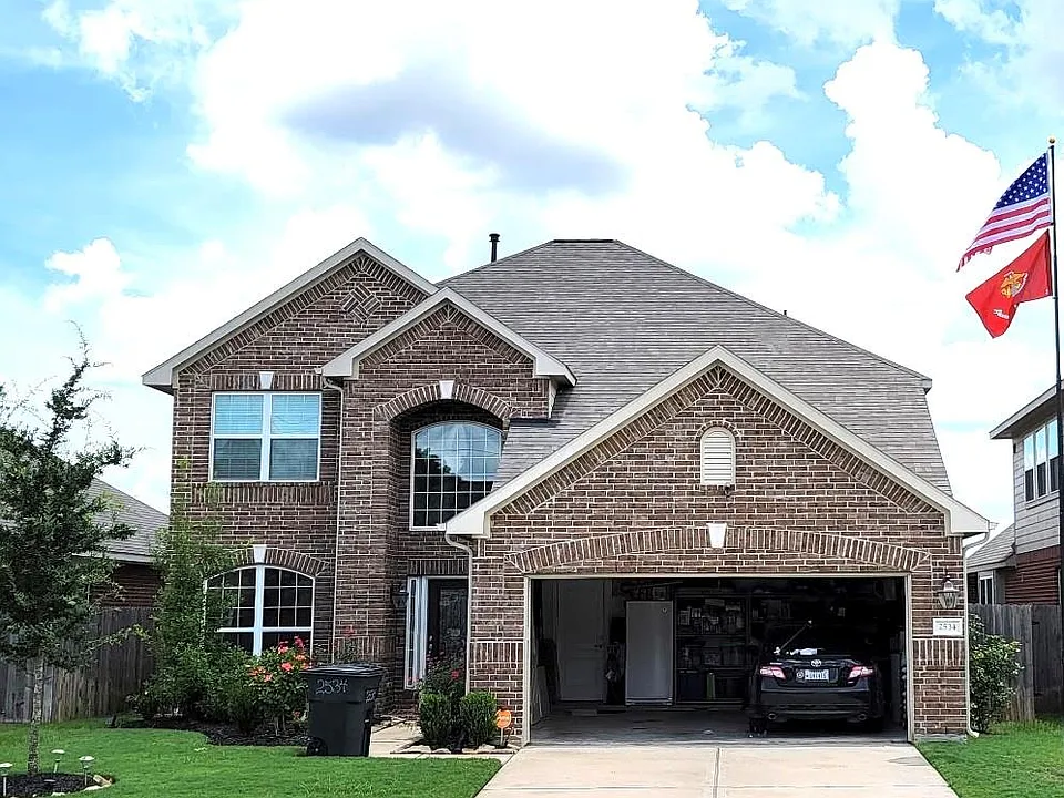 2534 Pines Pointe Dr