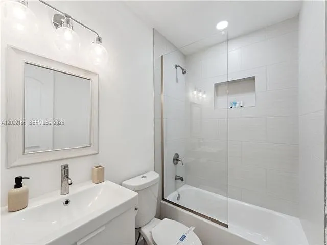 1480 NE 117th St — Photo 12