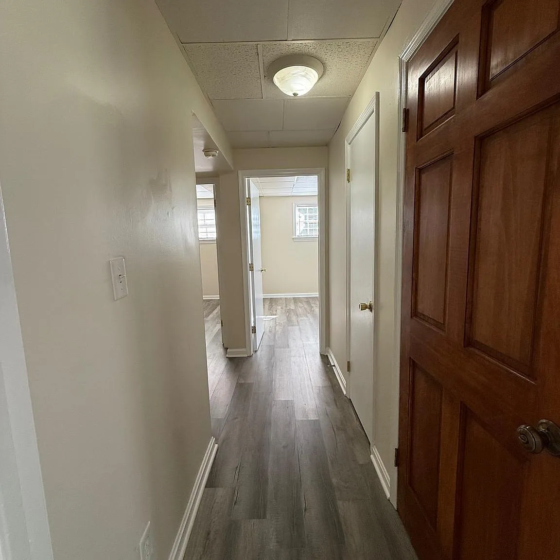 2 bed, 1.0 bath, 2128 sqft, $1,675 — Photo 4
