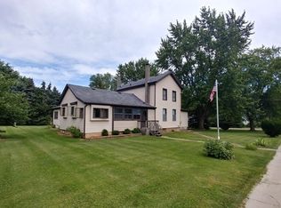 128 E Main St, Durand, IL 61024