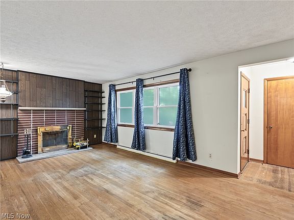 2nd image of 4467 S Main St